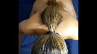 Sexo anal lisan com gozada na bunda