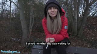 Openbare Agent Kul Vrou Gaan en Skroewe&#039;n Vreemdeling