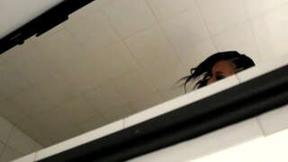 ���ाथरूम तातो