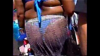 Dela-Day2k4.1-Ass2Sweet!