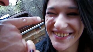 Lisa spice izpaužas fucked viņas big ass mežā