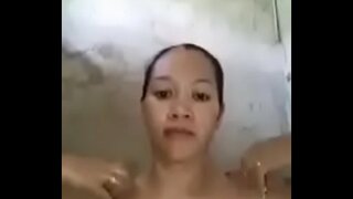 Il-logħba sabiħa tiegħek tagħha pyssy