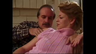 Ӟырдыт воргорон отсасывать Шарин член Вуд, порыса но медаз мур кысӥе йылпумъяса задница